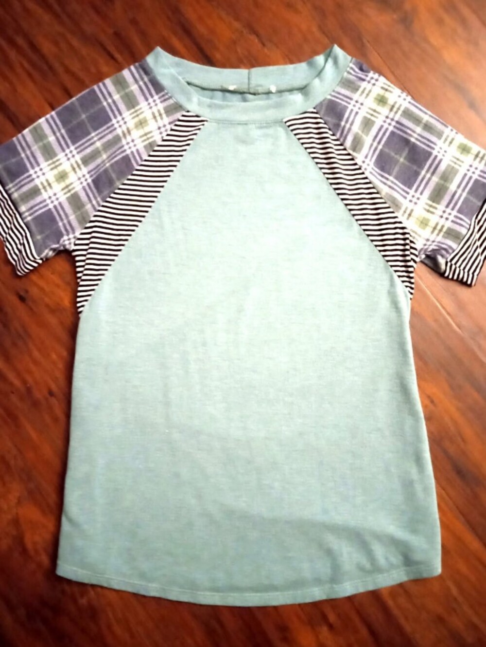 Women's Raglan Tee